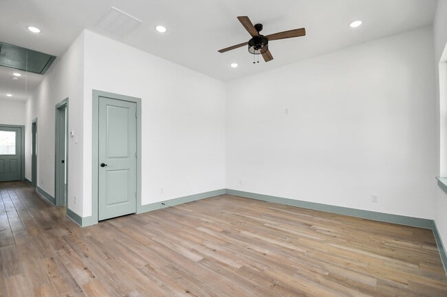 Photo - 10917 San Jacinto Dr