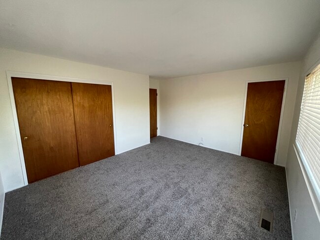 Photo - 1431 Muir Ave