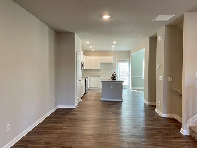 Photo - 511 Ruths Dr