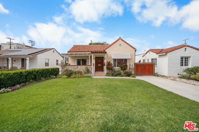 Photo - 609 Padilla St