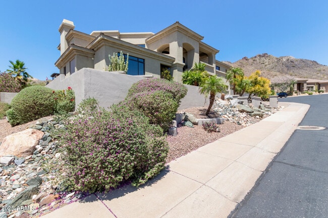 Photo - 8614 N 17th Pl