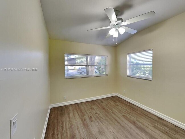 Photo - 3211 SW 64th Terrace