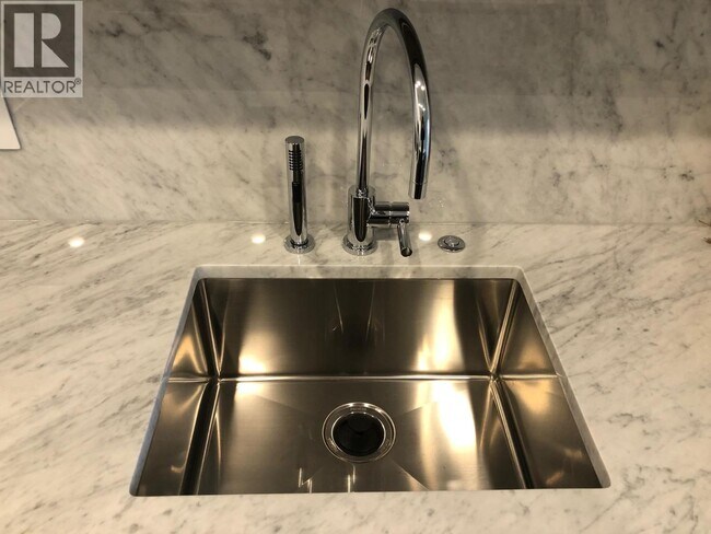 Photo - 7418 Paulson St Unité 1601