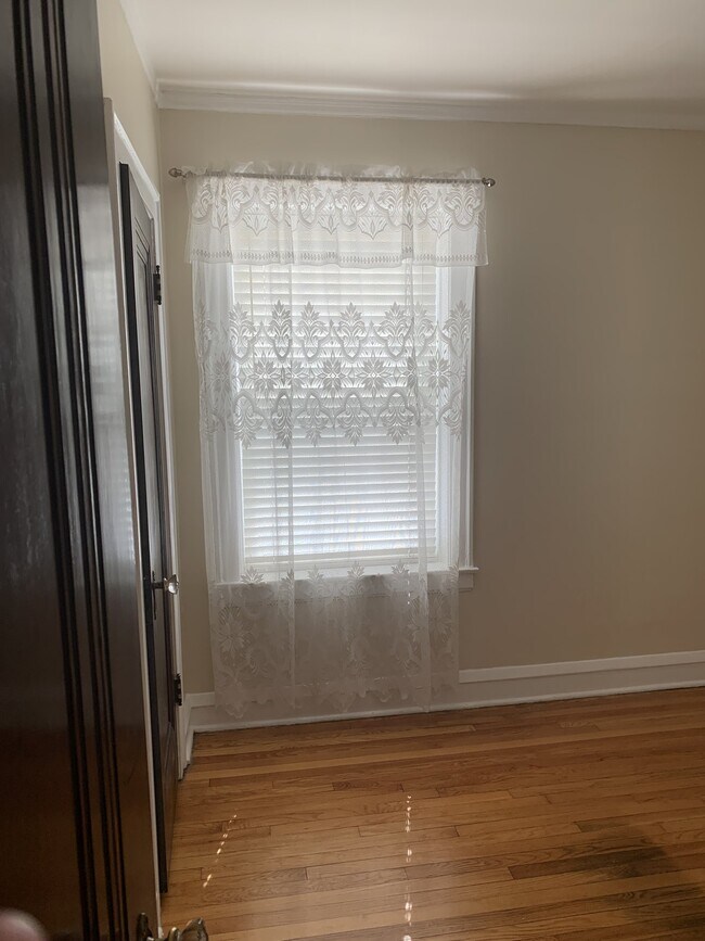 Photo - 3029 N Parkside Ave Unit 1E