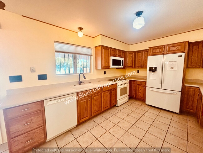 Photo - 8401 E Stella Rd