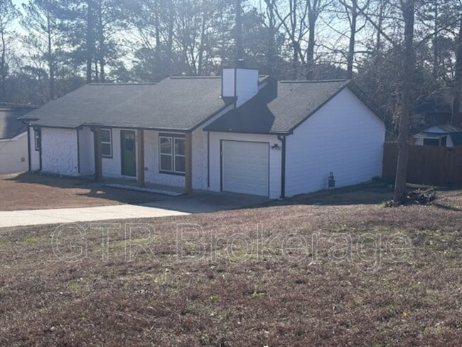 Building Photo - 307 Cheryl Ct