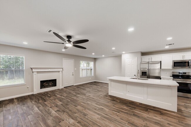 Photo - 11 Wineberry Pl