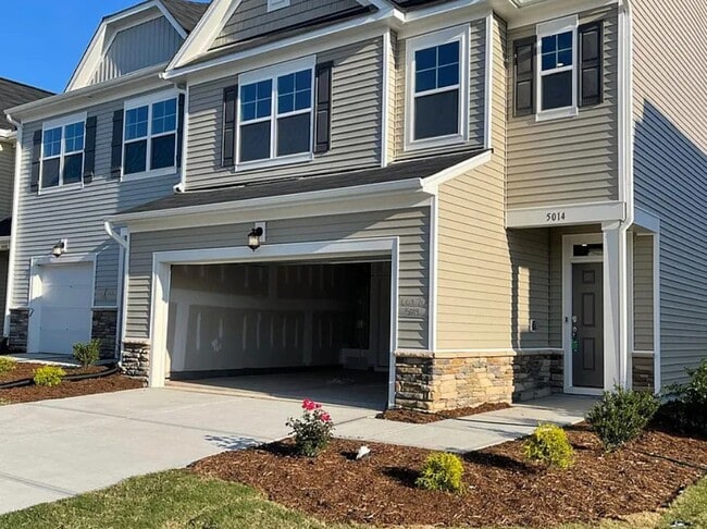 Photo - 5014 Pufa St