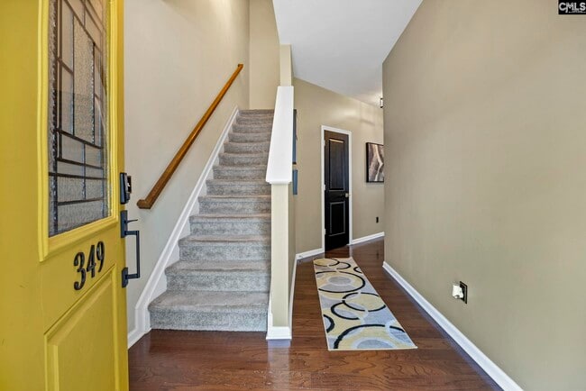 Photo - 349 Gracemount Ln