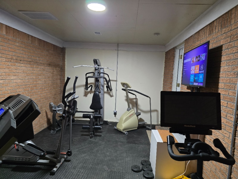 Photo - 3240 Whitehall Rd