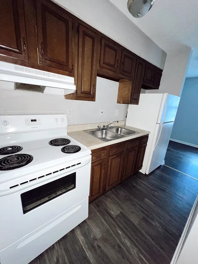 Photo - 4818 S 3rd St Unidad 7