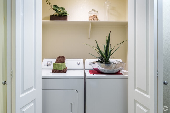 2BR, 2BA - The Freshford - Laundry - Waterford Place