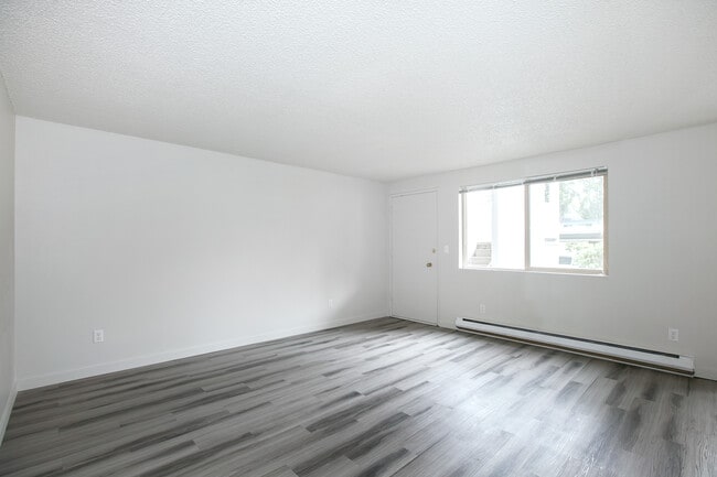 Photo - Timber Grove Apartments in Lynnwood, WA