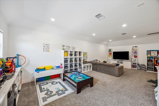 Photo - 3323 Emerald Valley Dr