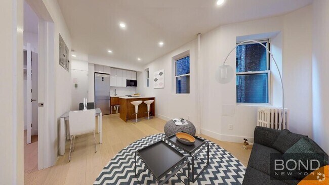 Building Photo - 514 E 12th St Unit 9/10 Rental