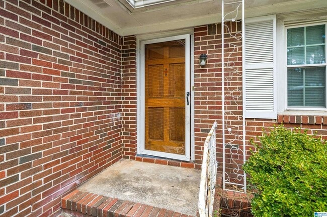 Photo - 1177 5 Mile Rd