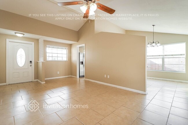 Photo - 8229 Greenleaf Cir