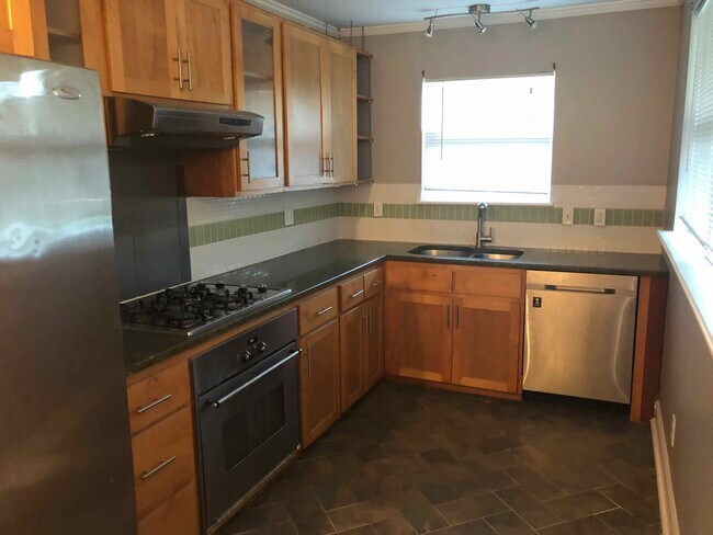 Photo - 3812 Provence St