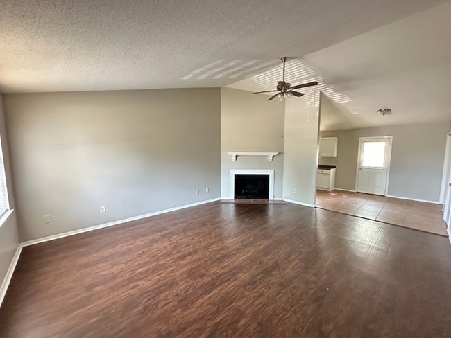 Photo - 3BR/2BA Memphis Rental with 1-Car Garage, Vaulted Ceilings & Tile Kitchen