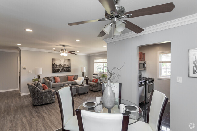 Interior Photo - Fairfield At Hauppauge Rental