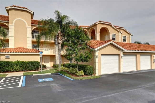 Building Photo - 26630 Rosewood Pointe Dr