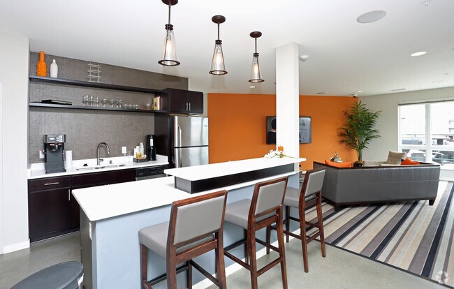 Clubroom full size kitchen