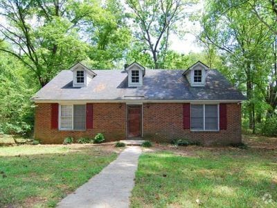 Building Photo - Wescott Rd Rental