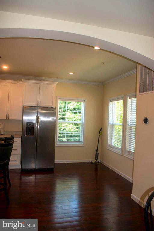 Building Photo - 422 60th St NE Rental
