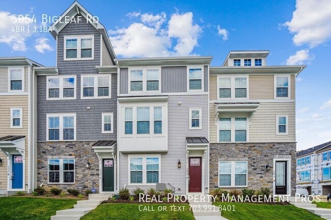 Photo - 5054 Bigleaf Rd Townhome