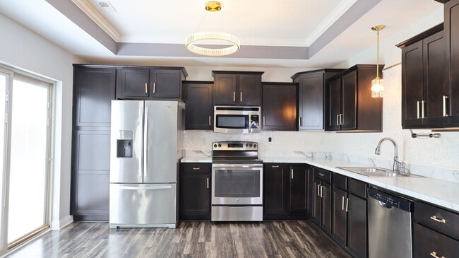 Photo - 611 Knob Hl Ave Unit 611 Knob Hill Rd