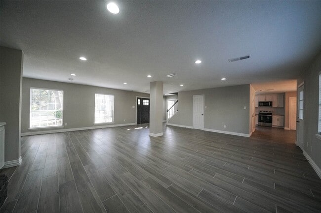 Photo - 7818 Beaufort Dr