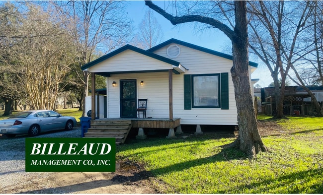 Building Photo - 208 Darbonne Rd