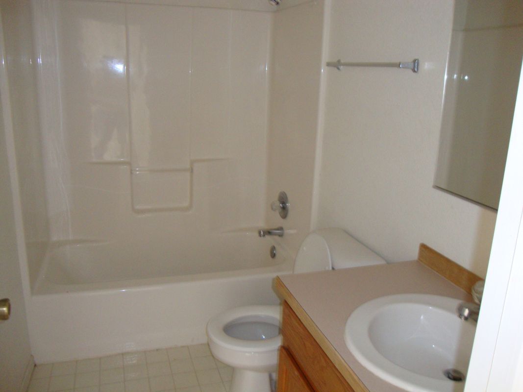 Photo - 1284 Barzona Ave