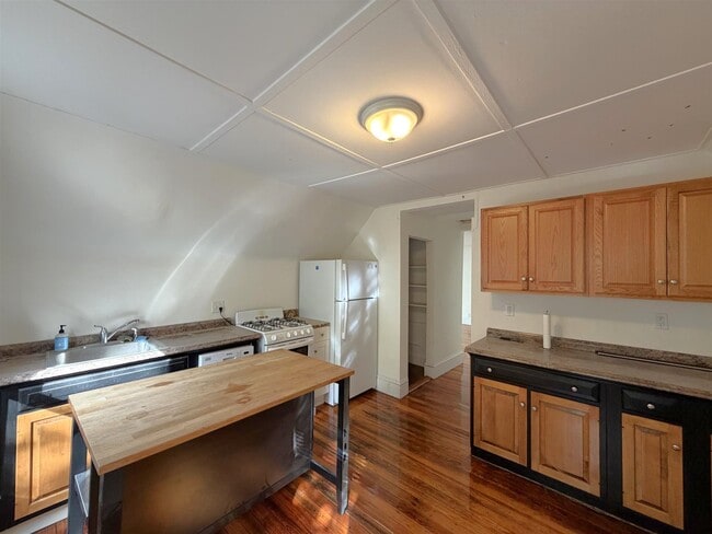 Photo - 94 Morrison Ave Unit 3