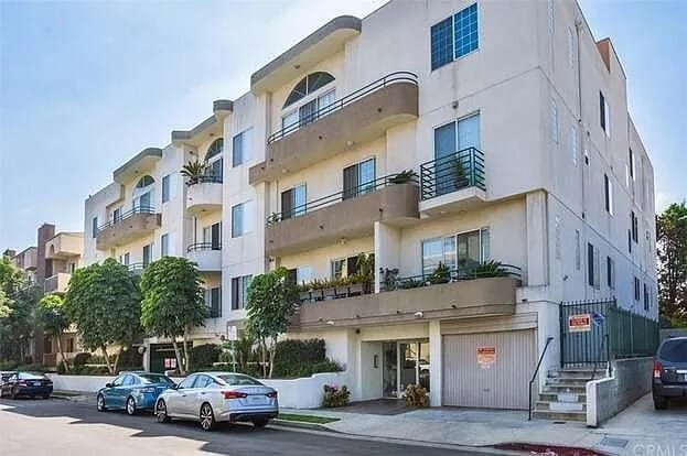 Building Photo - 3535 Dunn Dr Unit 109