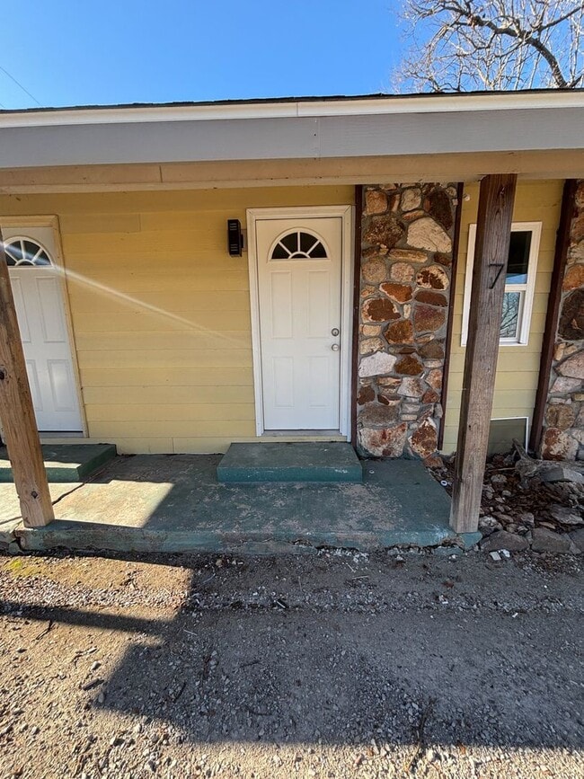 Building Photo - Cranfield Resort Unit Cranfield Resort Suite 7