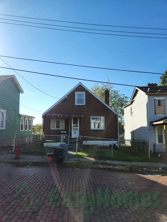 Building Photo - 1414 Scott St Rental