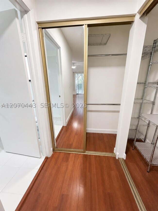 Photo - 3522 Torremolinos Ave