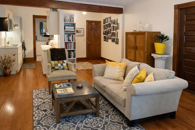 Photo - 178 Commonwealth Ave Unit 2