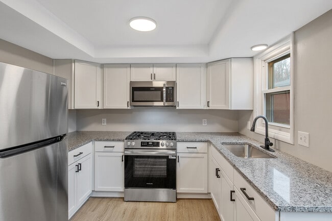 Photo - Bellewood Apartments