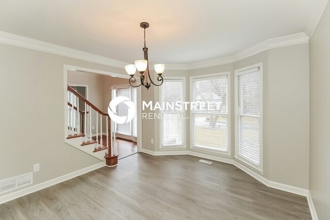 4 Bedroom Pet-Friendly Home in Jonesboro, GA with Main Street Renewal