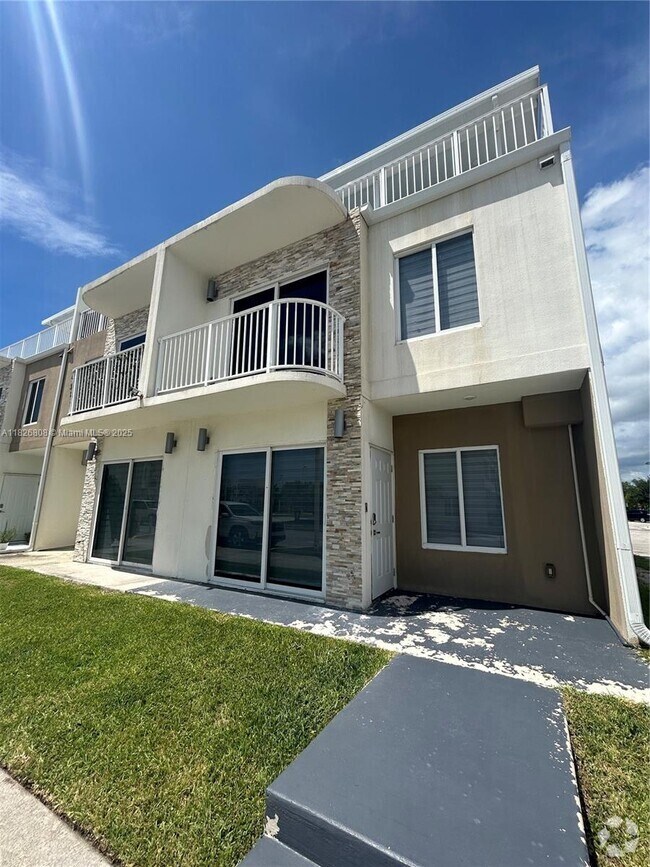 Building Photo - 13972 SW 258th Way Rental