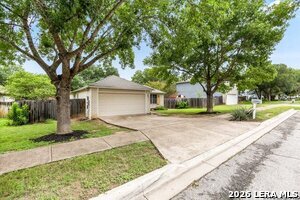 3409 Columbia Dr