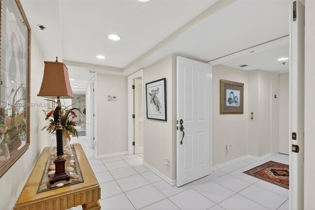 Photo - 4000 N Hwy A1A Unit 502