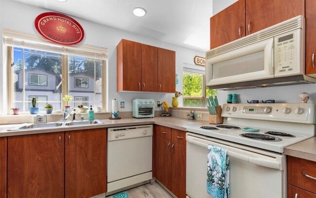 Photo - 20800 72nd Ave W