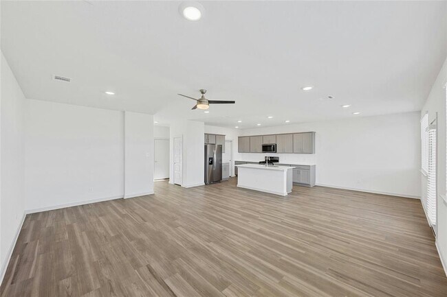 Photo - 432 Wilshire Rd