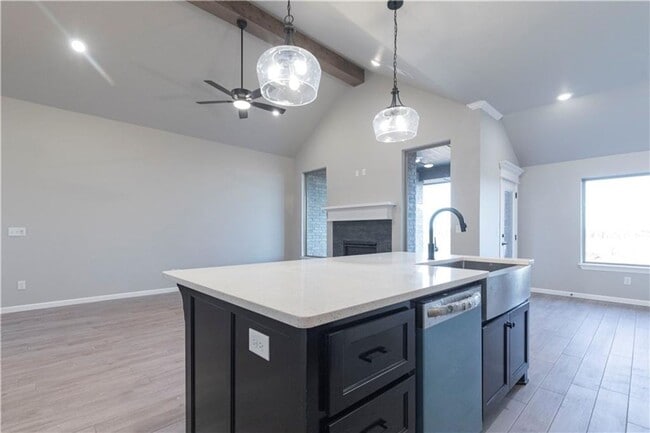 Photo - Luxury 4 Bedroom 2 Bathroom home in Deer Creek Schools with a Neighborhood Pool/Park (Council Rid...