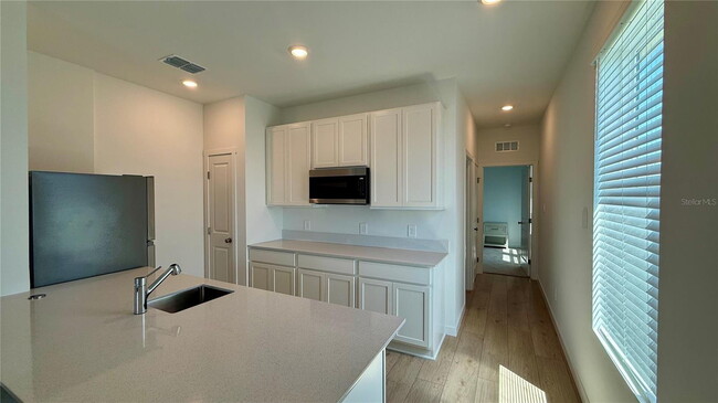 Photo - 5515 Guava Ct Unit B