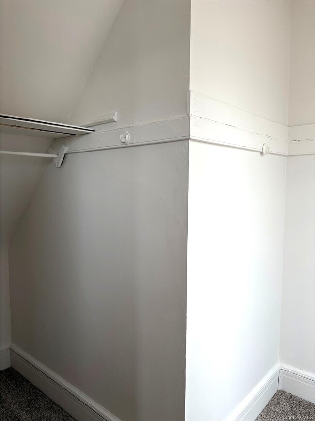 Photo - 558 Locust Ave Unidad 2