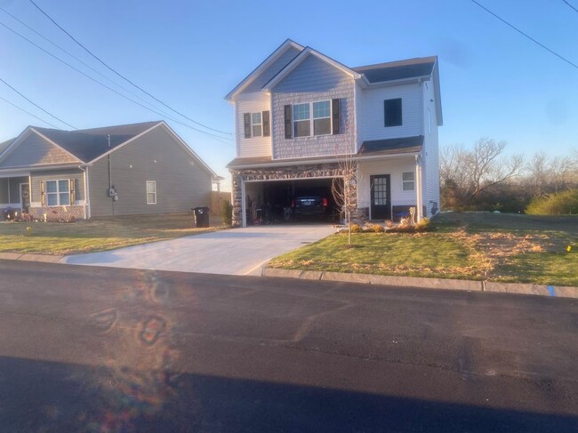 Photo - 1851 Holdens Hollow